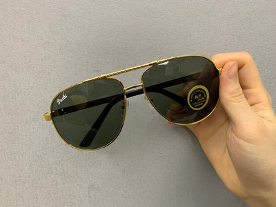 Νέο μοντέλο ανδρικά γυαλιά με μεταλλικό λεπτό σκελετό