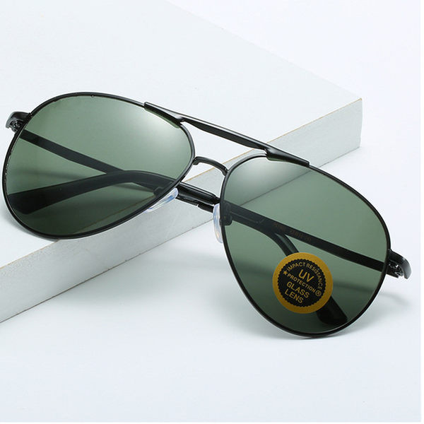 Νέο μοντέλο ανδρικά γυαλιά με μεταλλικό λεπτό σκελετό