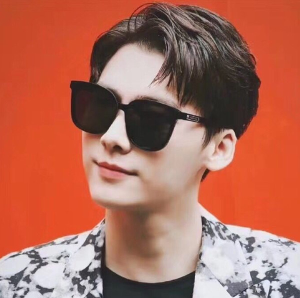 Ανδρικά μοντέρνα γυαλιά ηλίου