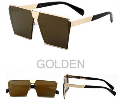 Ochelari de soare la modă pentru bărbați