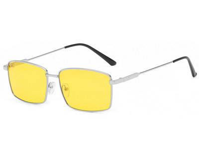 Un nou model de ochelari pentru bărbați cu formă pătrată