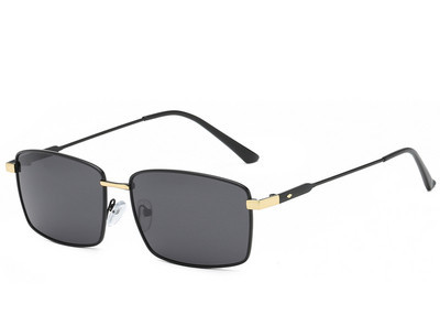 Un nou model de ochelari pentru bărbați cu formă pătrată