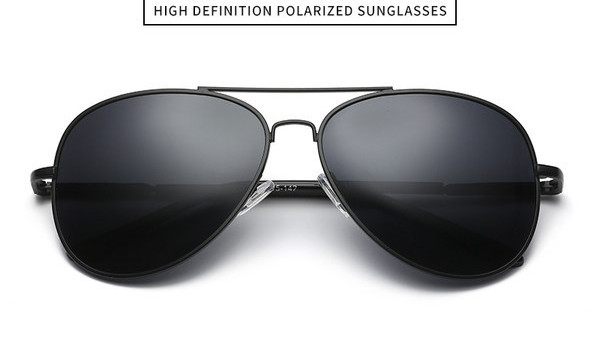 Moodsad UV-kaitsega meeste prillid