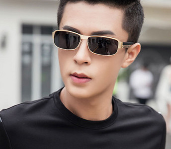 Ανδρικά μαύρα γυαλιά ηλίου