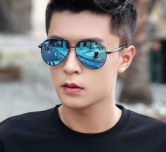 Μοντέρνα ανδρικά γυαλιά ηλίου κατάλληλα για οδήγηση