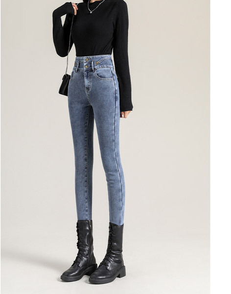 Γυναικείο ψηλόμεσο τζιν με κέντημα