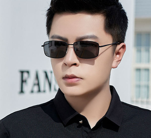 Ochelari eleganti pentru barbati, cu rama subtire