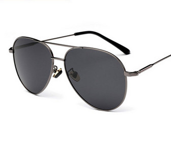 Ανδρικά γυαλιά ηλίου Polarized με μεταλλικό σκελετό