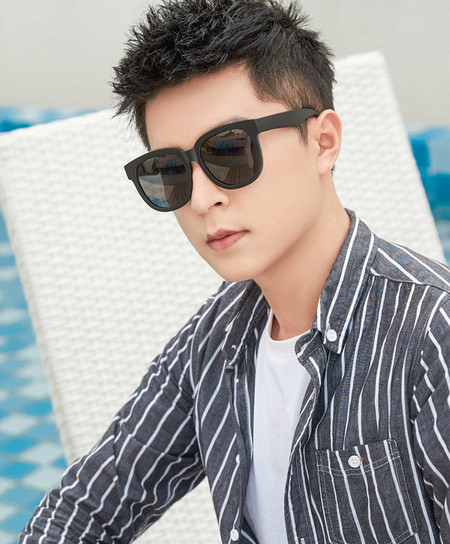 Moderne muške naočale sa UV zaštitom