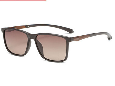 Κομψά ανδρικά γυαλιά ηλίου