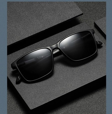 Κομψά ανδρικά γυαλιά ηλίου