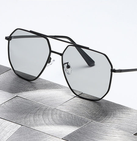 Ανδρικά γυαλιά casual με λεπτό μεταλλικό σκελετό