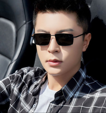 - ruudu kujuga meeste päikeseprillid