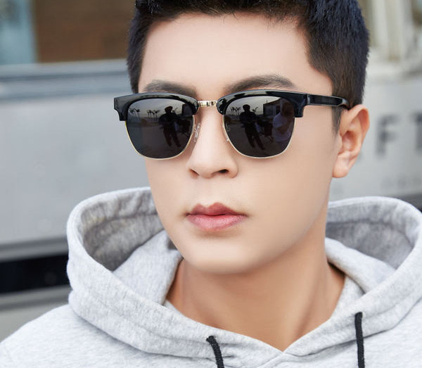 Novi model polariziranih muških sunčanih naočala