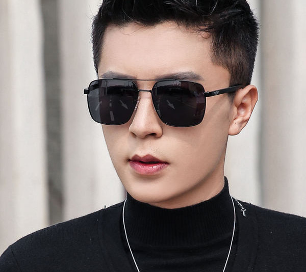 Praegused ruudukujulised meeste prillid