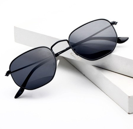 Meeste ümmargused päikeseprillid