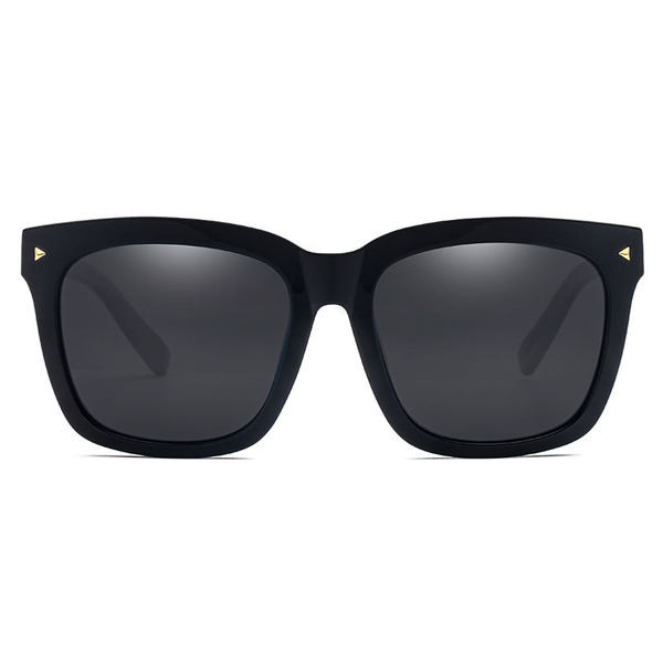 Meeste vabaaja mustad – päikeseprillid