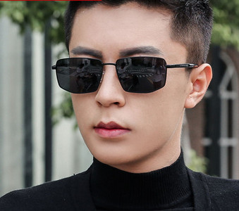 Καθημερινά γυαλιά ηλίου ενάντια στις ακτίνες UV