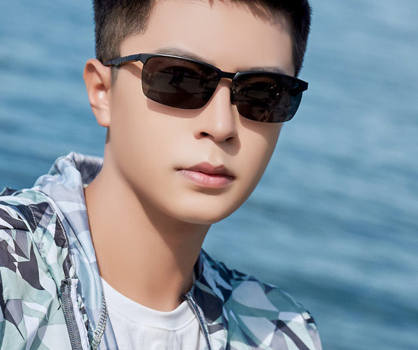 Νέο μοντέλο ανδρικά γυαλιά με μεταλλικό σκελετό - τετράγωνο σχήμα