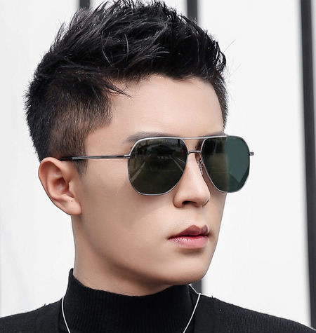 Νέο μοντέλο ανδρικών γυαλιών - με στρογγυλό σχήμα