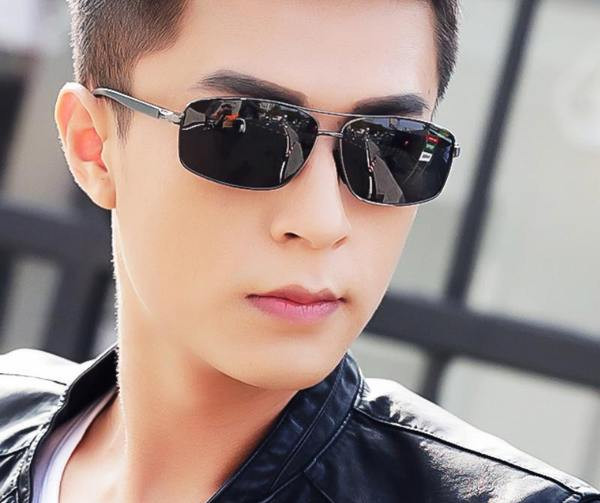 Μοντέρνα ανδρικά γυαλιά ηλίου κατάλληλα για οδήγηση