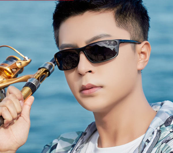 Muške crne sunčane naočale