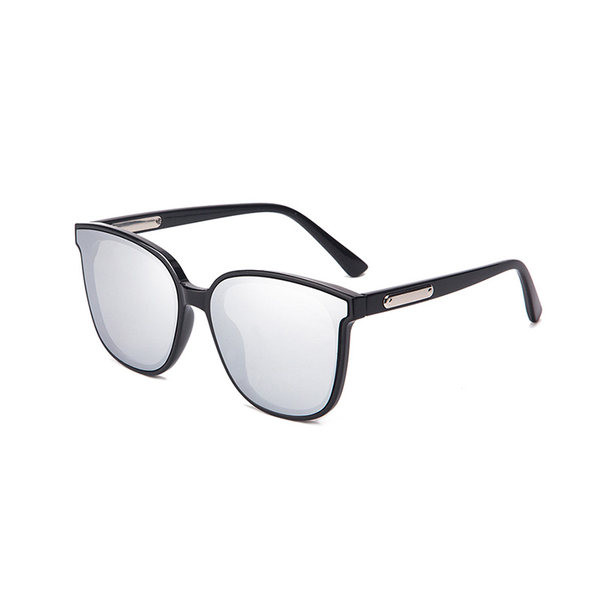 Meeste vabaaja päikeseprillid