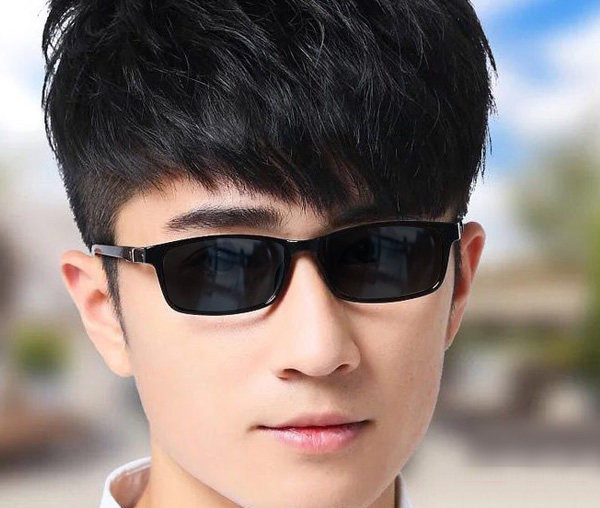 Meeste vabaaja õhukese raamiga polariseeritud prillid