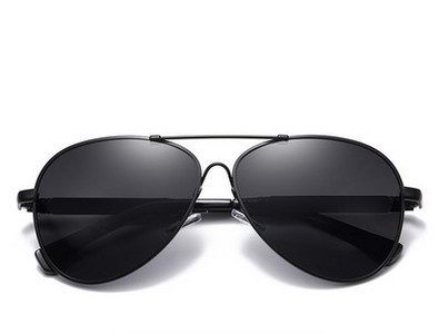 UV-kaitsega meeste päikeseprillid