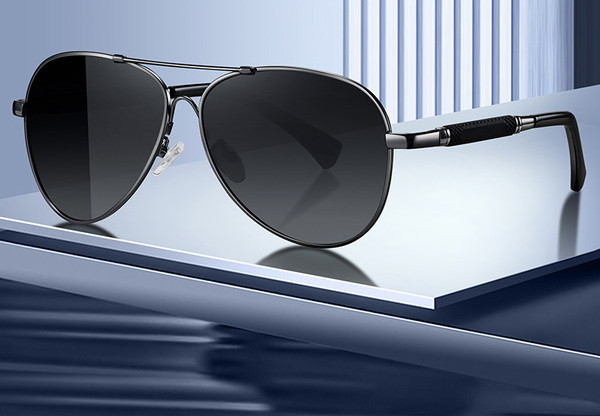 UV-kaitsega meeste päikeseprillid