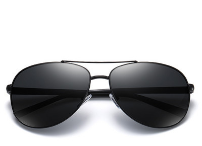 Muške sunčane naočale - s tankim okvirom