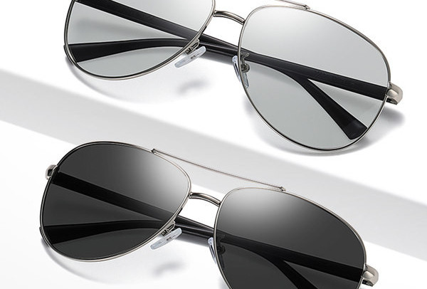 Muške sunčane naočale - s tankim okvirom