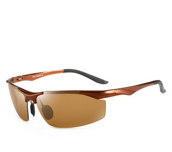 Ochelari pentru bărbați în diferite culori