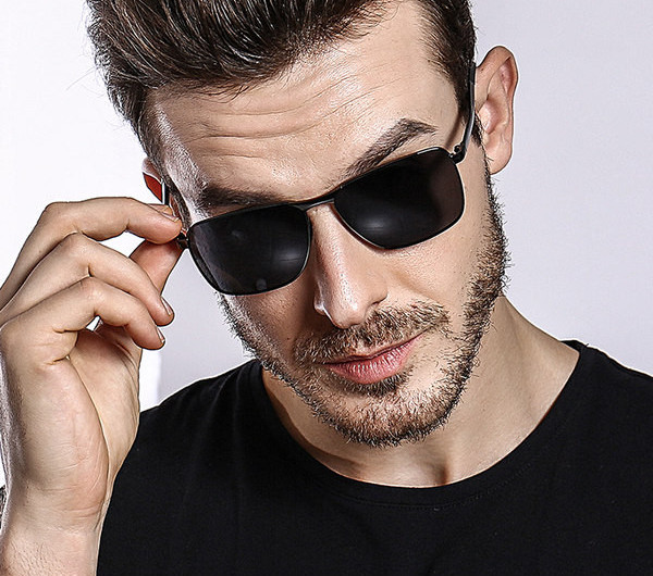 Ochelari de soare eleganti pentru barbati