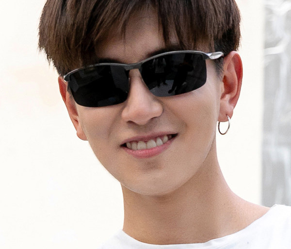 Ležerne muške naočale s tankim okvirom