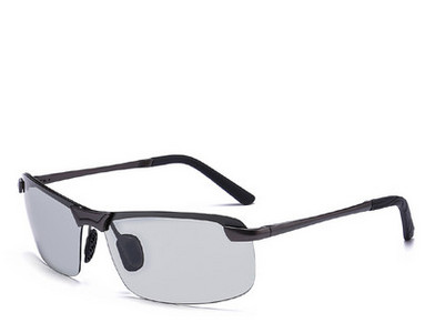 Νέο μοντέλο ανδρικών γυαλιών ηλίου με αντηλιακή προστασία