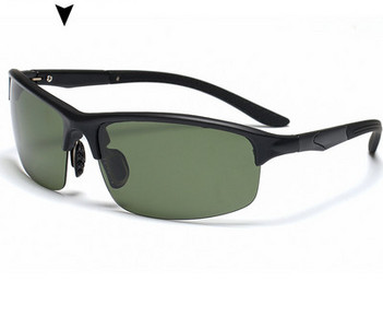 Muške sunčane naočale - u raznim bojama