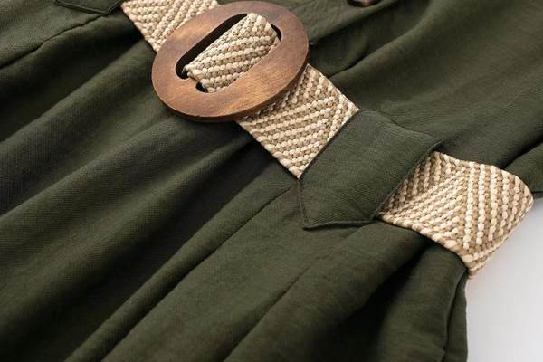 Modni ženski kombinezon kratkih rukava s remenom