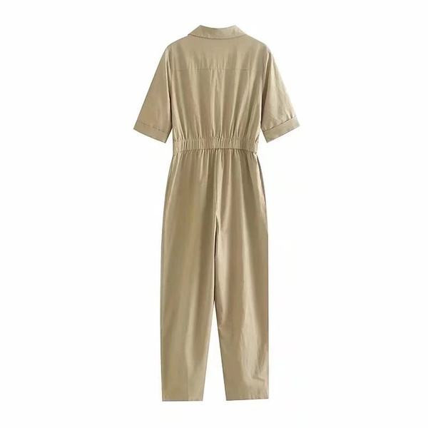 Salopeta de dama cu guler si nasturi clasici