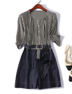 Ženski prugasti komplet košulja i kratke hlače