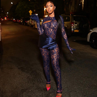 Kolmes värvitoonis moodne naiste kombinesoon