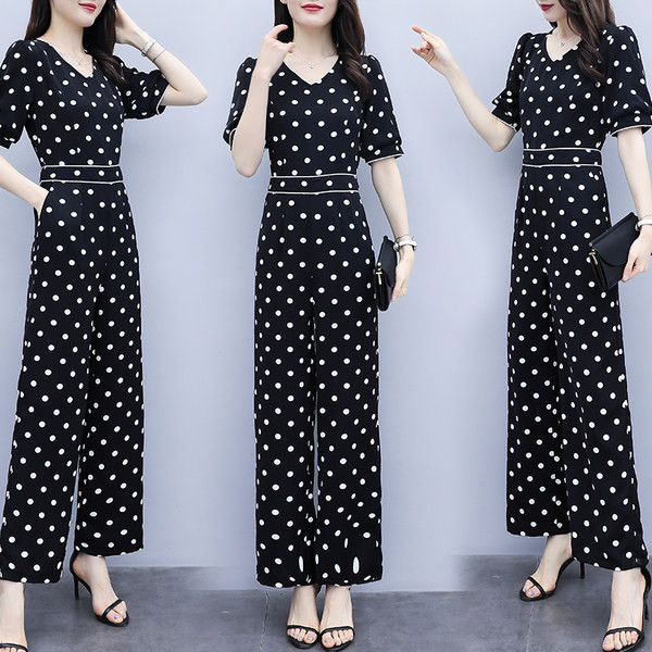 Naiste elegantne täpiline kombinesoon