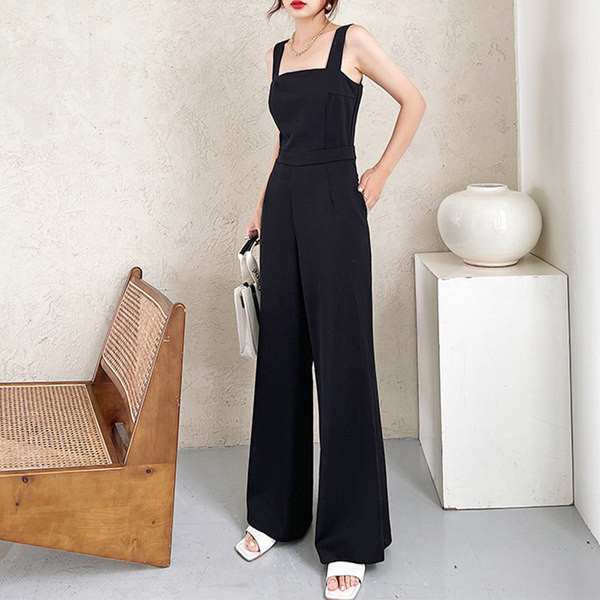 Νέο μοντέλο γυναικεία ολόσωμη φόρμα με τιράντες σε μαύρο χρώμα