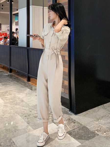 Ženski kombinezon sa širokim nogavicama visokog struka