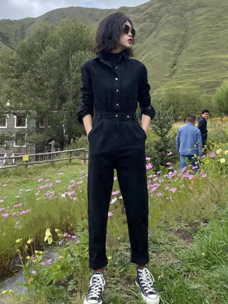 Γυναικεία τζιν ολόσωμη φόρμα με κουμπιά και τσέπη