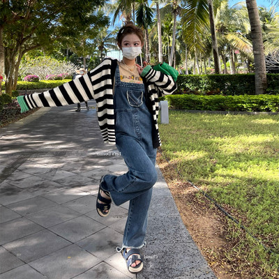 Naiste vabaaja teksakombinesoon – taskuga