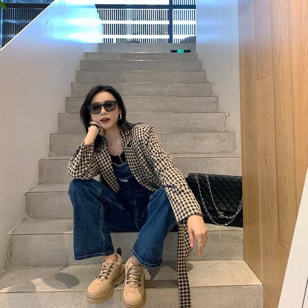 Laiade säärtega teksasest vabaaja kombinesoon