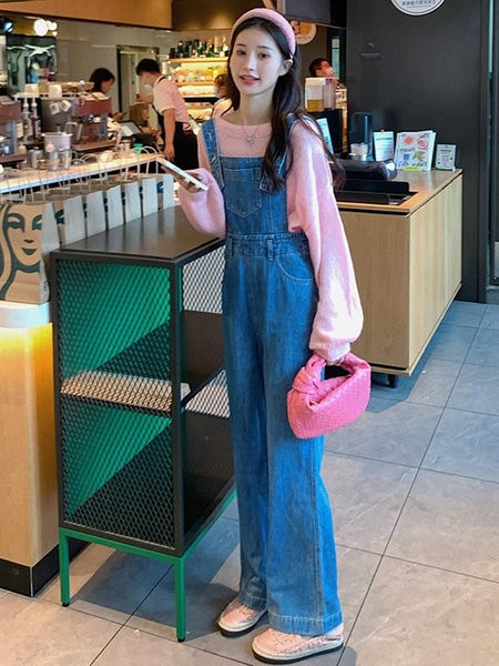 Γυναικείες τζιν φόρμες - με φαρδιά πόδια