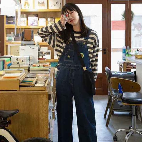 Ležerni traper kombinezon plave boje za žene