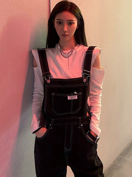 Modni traper kombinezon s logotipom i džepom za žene